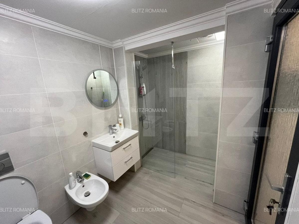 Apartament 3 camere de vanzare, 80 mp, zona-Central - 7