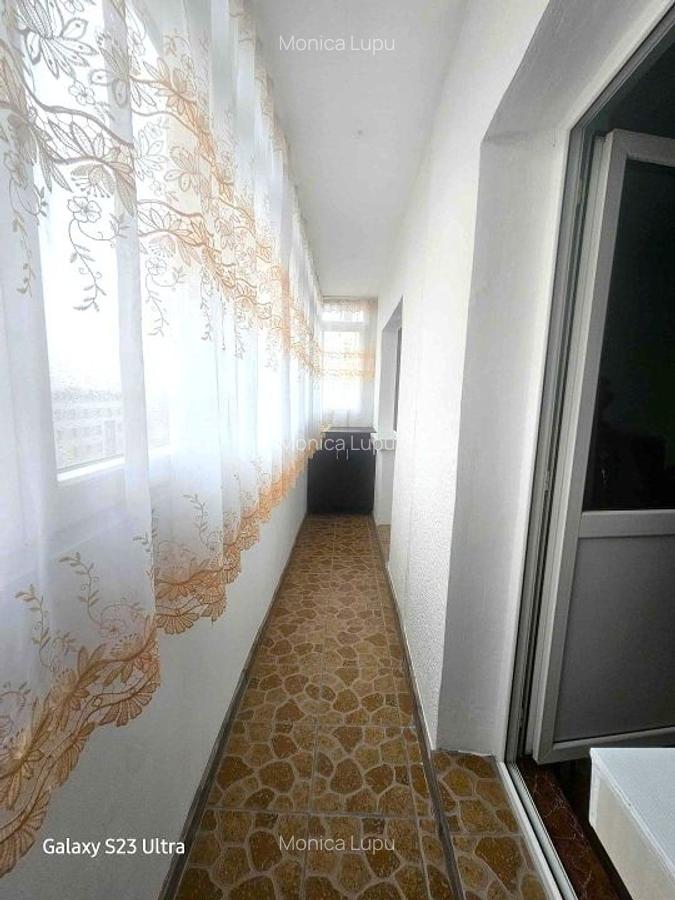 Vanzare apartament 4 camere la 13 min de Metrou Aparatorii Patriei - 9