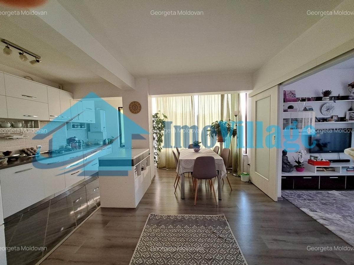 Vand apartament 2 camere, str. Voinicenilor, Tg. Mures - 3