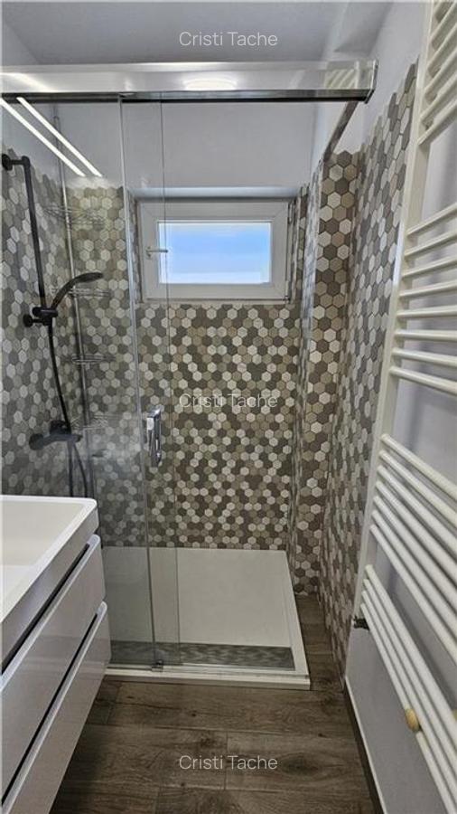 SPITALUL JUDETEAN - ETAJ 2 - BLOC IZOLAT - 3 CAMERE - 12