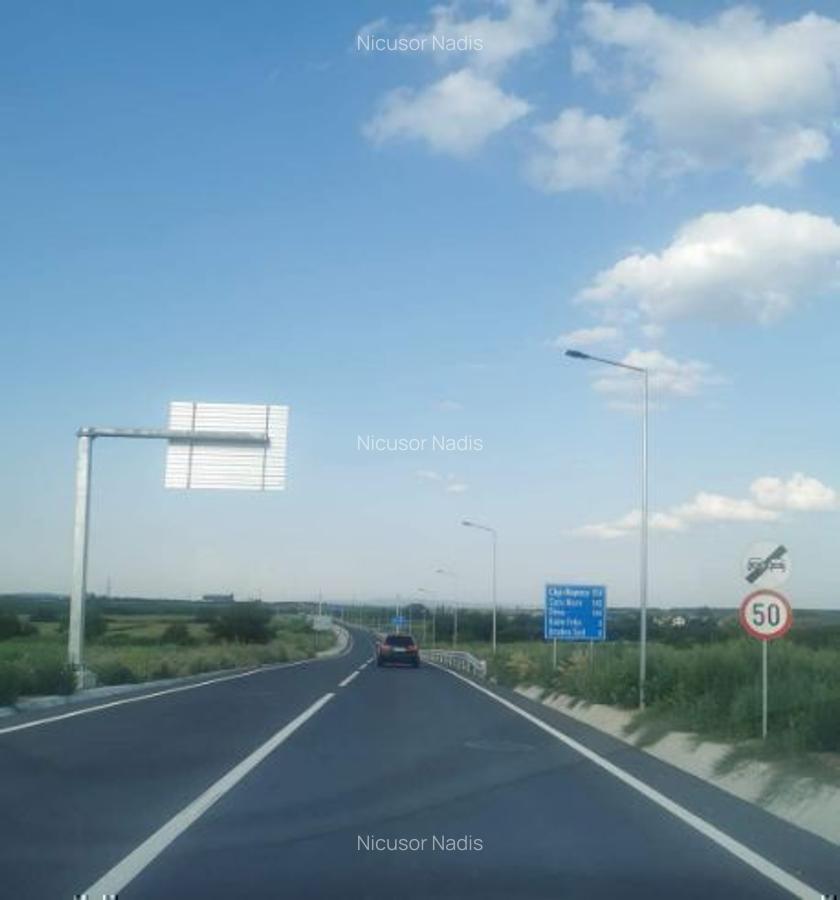 Teren intravilan pentru DEZVOLTATORI - 3