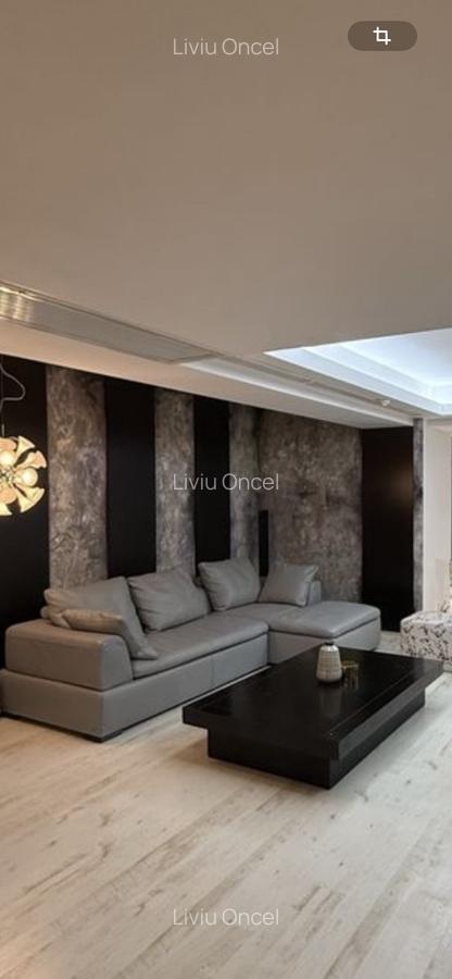 Apartament cu 3 camere decomandat în Herăstrău - 1