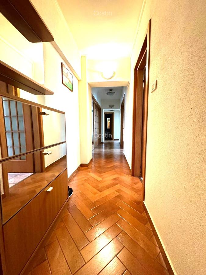 Apartament cu 4 camere decomandat în Unirii - 5