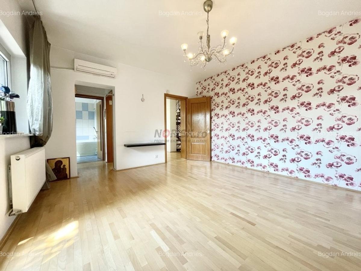 VILA 7 CAMERE 260 MP I - NORDUL CAPITALEI I Eleganta I LINIȘTE I 500 MP TEREN - 30