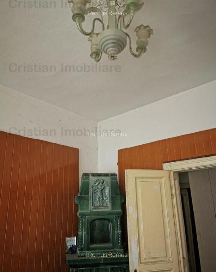 VILA D P E M, zona ULTRACENTRALA, - 12