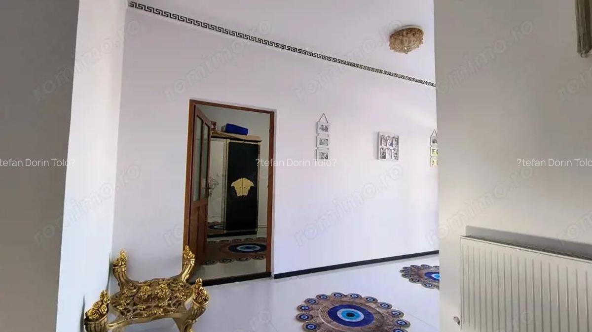 Medgidia | Casa cu 5 camere spa?ioasa - 13