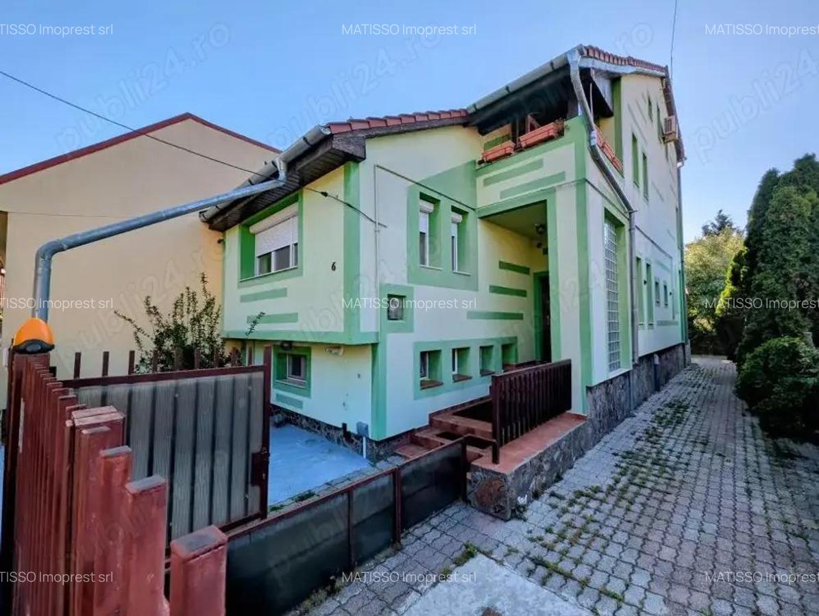 Casa cu 6 camere, 600 mp teren, zona Fratelia, limita cu Girocului - 1