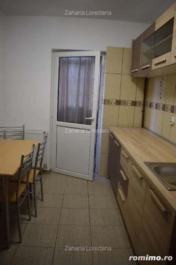 Se ofera spre inchiriere apartament cu trei camere in zona Colentina - 1