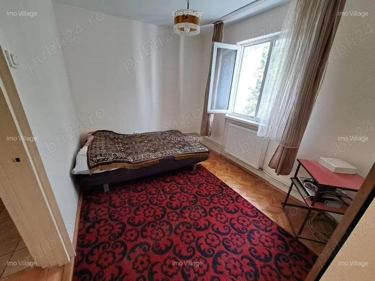 Vand apartament 2 camere, Tg. Mures, zona Dambu - 4