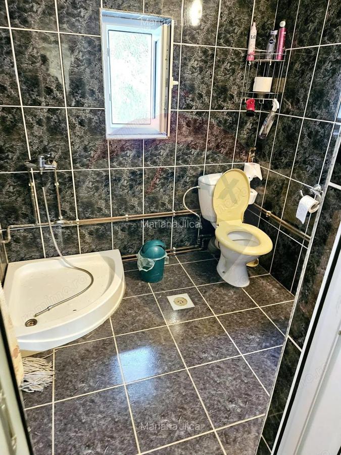 Casa / Vila cu 5 camere de vanzare - 20