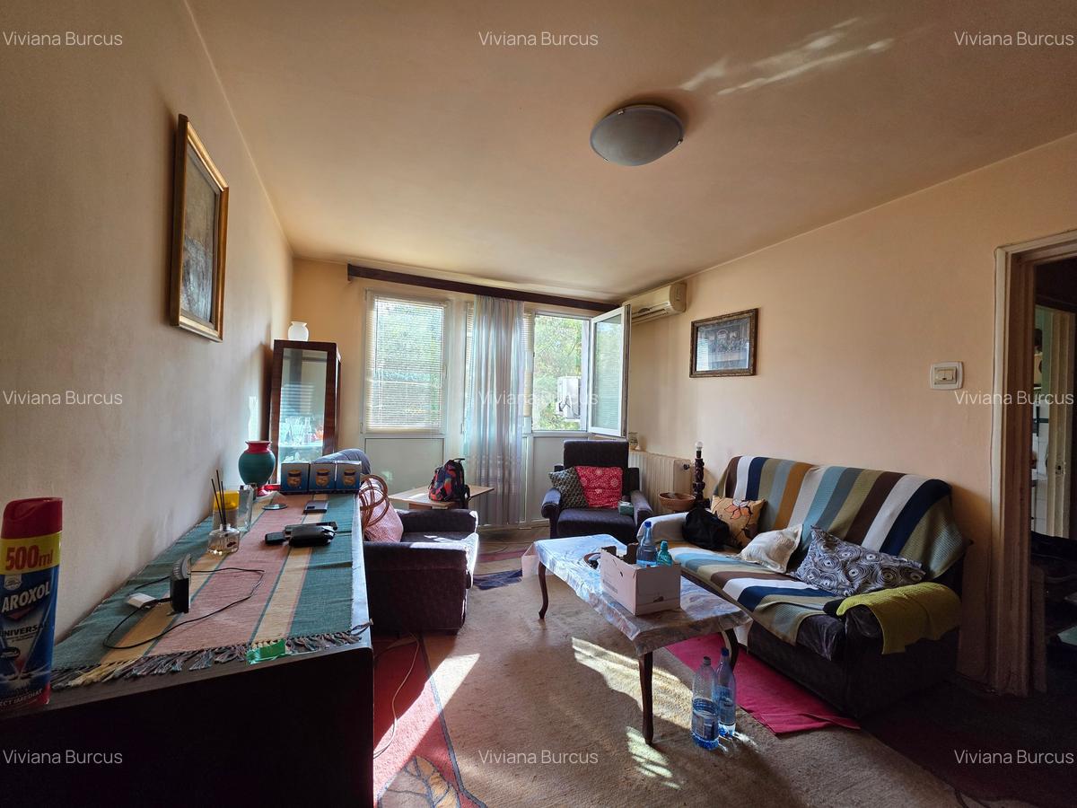 Apartament cu 3 camere de vanzare in zona Titan,metrou,Parc IOR - 1