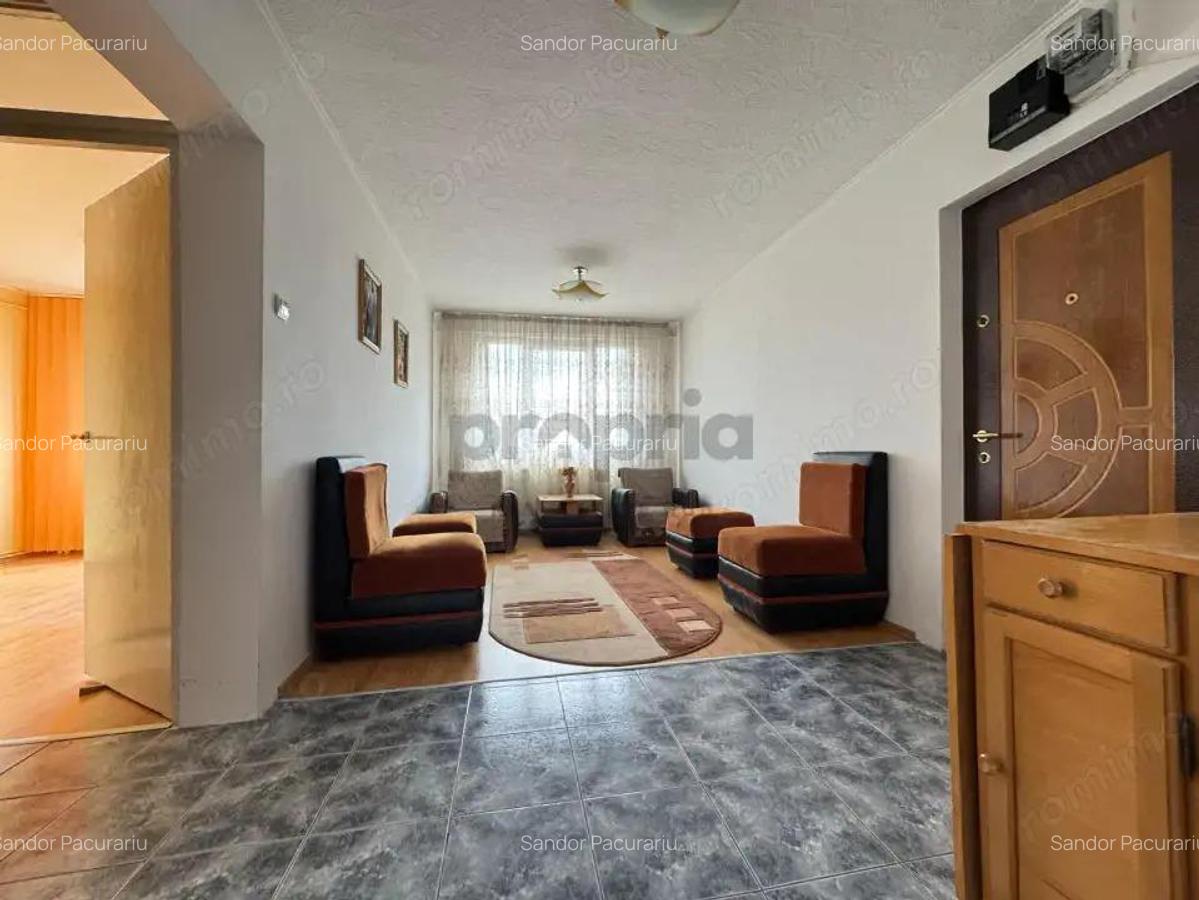 Apartament 3 camere, decomandat, Str. Fanionului 25, Craiter - 8