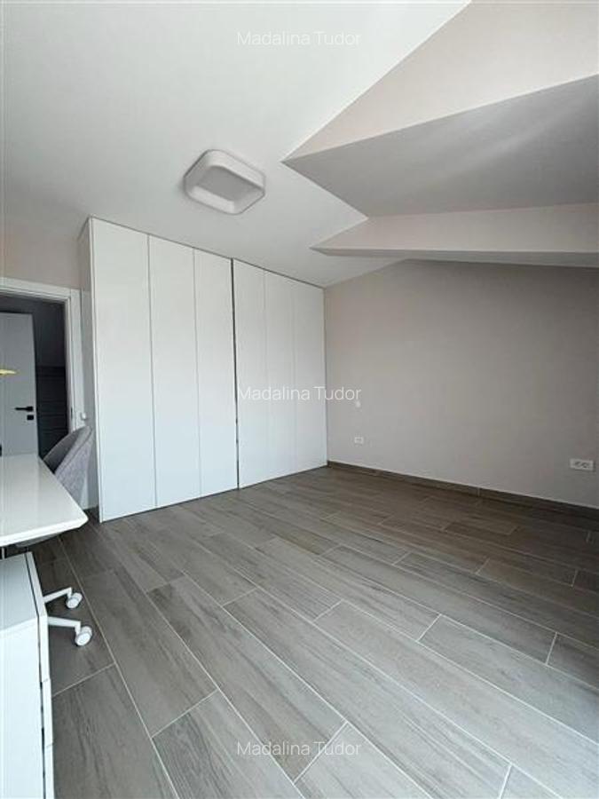 PENTHOUSE EXCLUSIVIST CU VIEW SI ACCES DIN LIFT , TRACTORUL , BRASOV - 18
