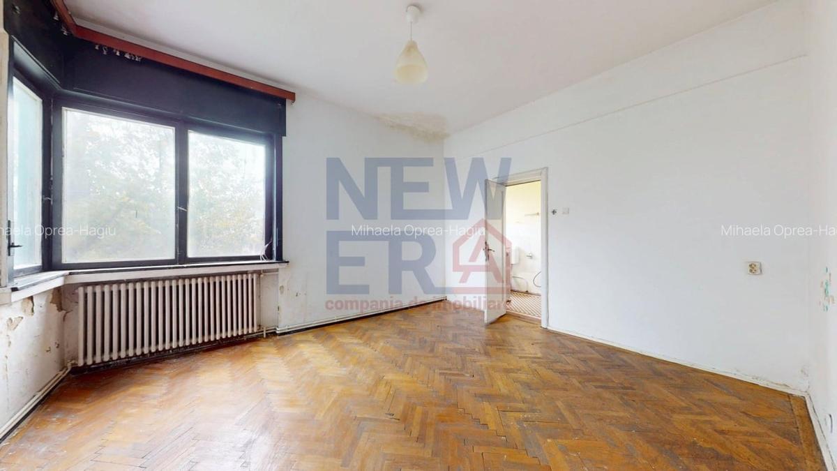 De Vanzare-Ap. Spatios si Luminos in Vila Interbelica- Bld Mircea Voda - 10 De Vanzare-Ap. Spatios si Luminos in Vila Interbelica- Bld Mircea Voda - 10