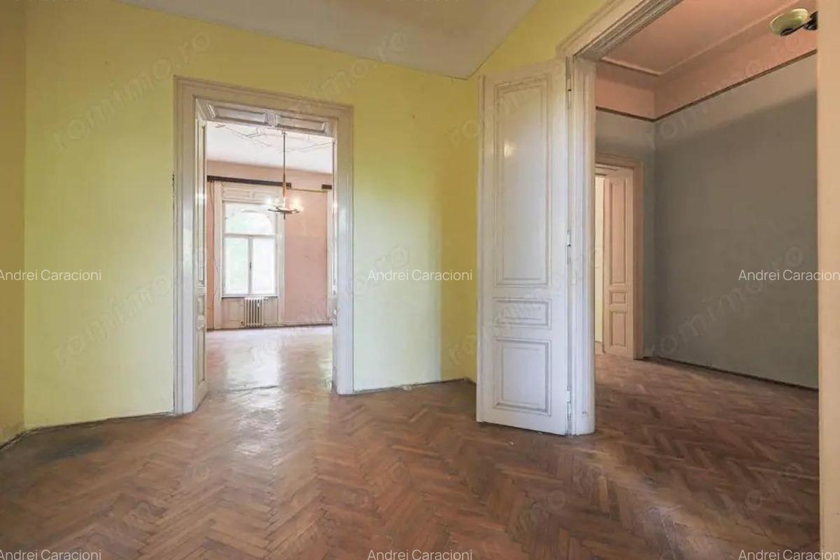 VANDUT! Loca?ie de excep?ie, pentru un stil de via?a de modern - 8