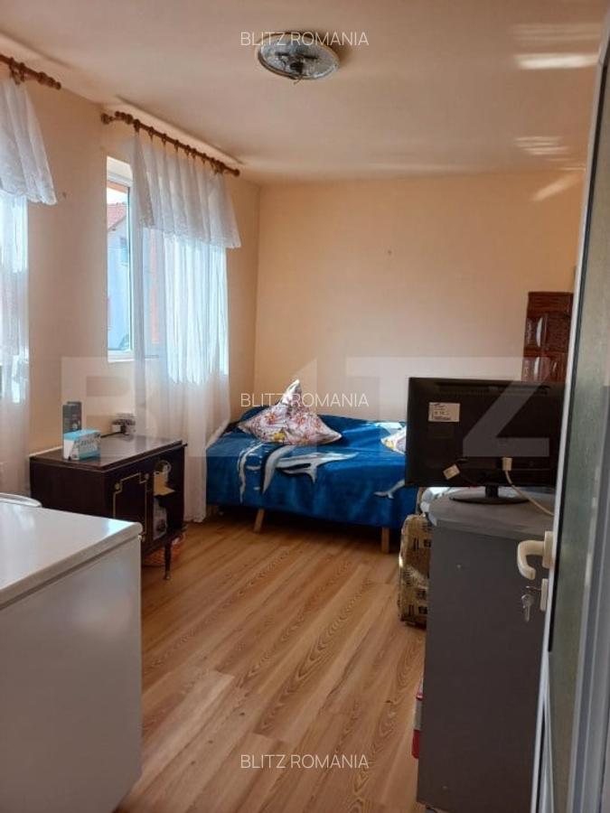 Casa 70 mp, 3 camere , bucatarie,  baie , teren 1270 mp, Prejmer - 2