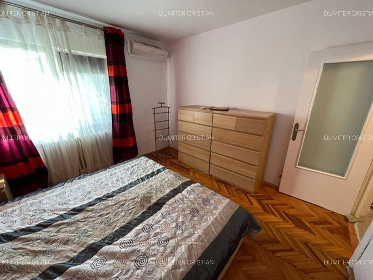 Vand 3 camere Soarelui! - 2