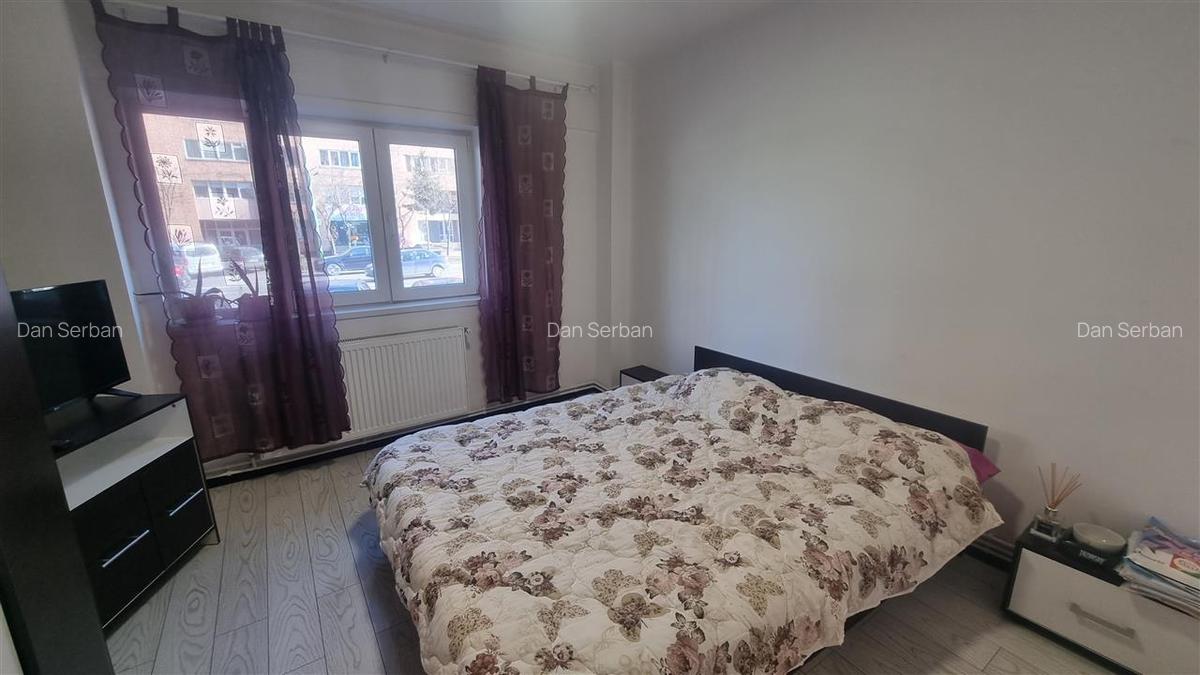 Apartament de doua camere , zona Centrul Civic - 5