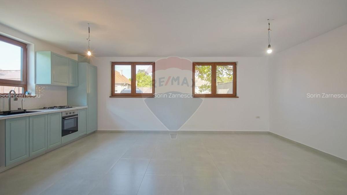 Casa  renovata cu incalzire in pardoseala + Teren 1100 mp | Feldioara - 11 Casa  renovata cu incalzire in pardoseala + Teren 1100 mp | Feldioara - 11