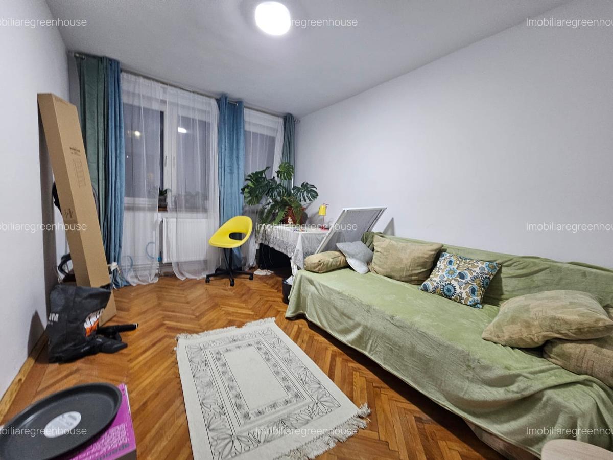 Apartament 3 camere,bloc cu lift,zona Piata Centrala - 3