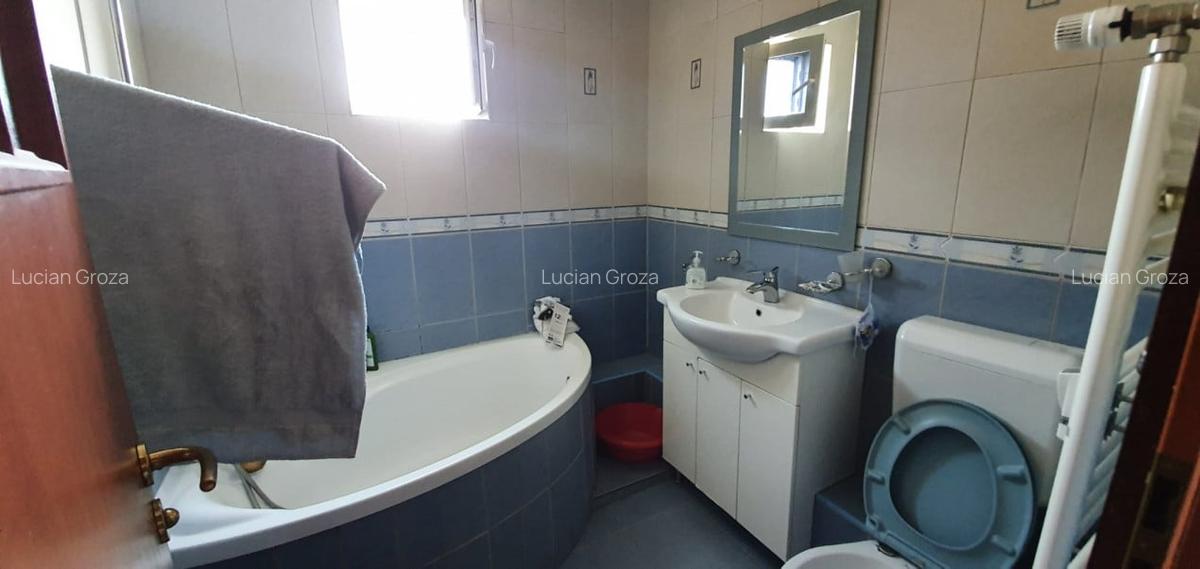 Apartament cu 4 camere semidecomandat în Crângași - 9