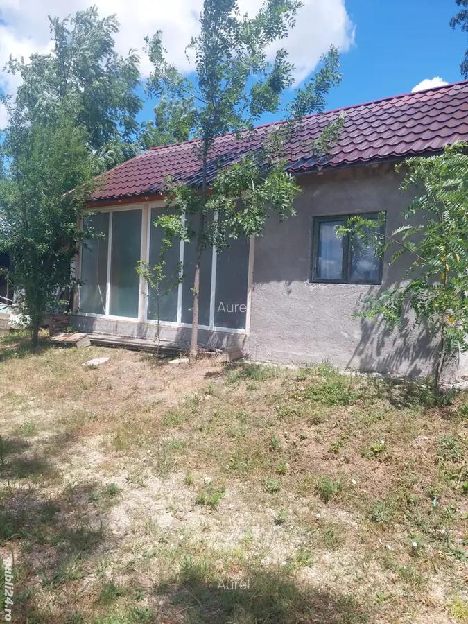 Casuta de vanzare in sat marghia comuna lunca corbului - 1