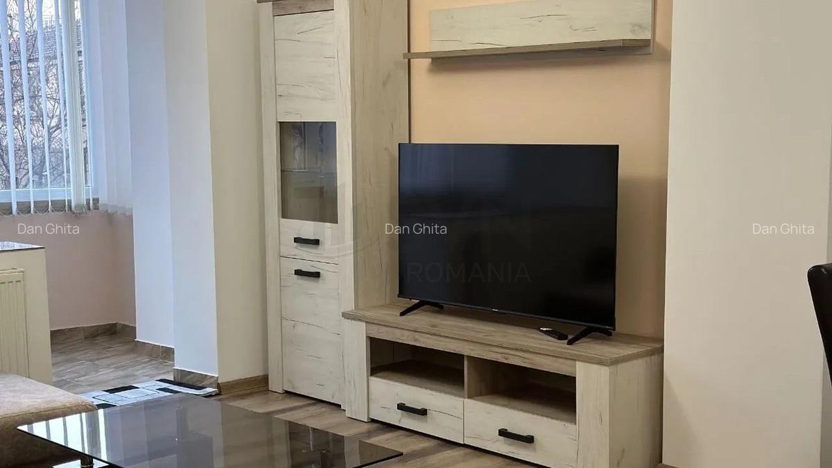 REA1023177 Apartament 3 camere Piata Romana - 3