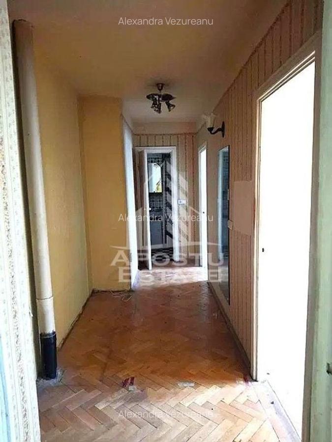 Apartament cu 3 camere, decomandat, centrala proprie,Spitalul Judetean - 2