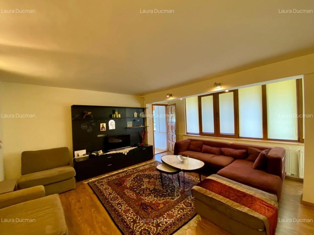 Apartament 2 camere in vila cu centrala proprie si terasa, , zona Domenii - 3