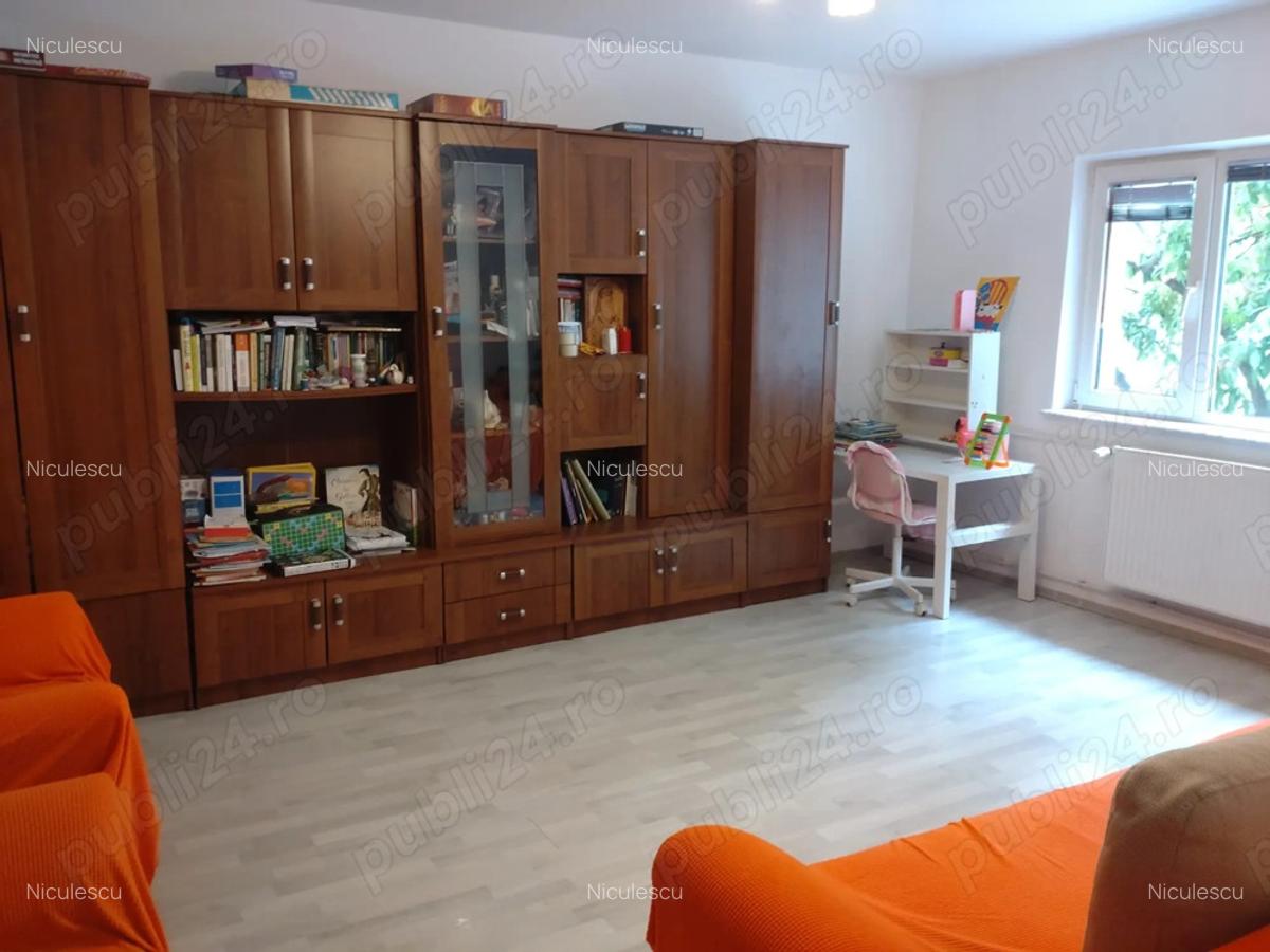 3 Camere , Brancoveanu - etaj 1din 8 , confort 1 , decomandat, bloc din 1986 - 10