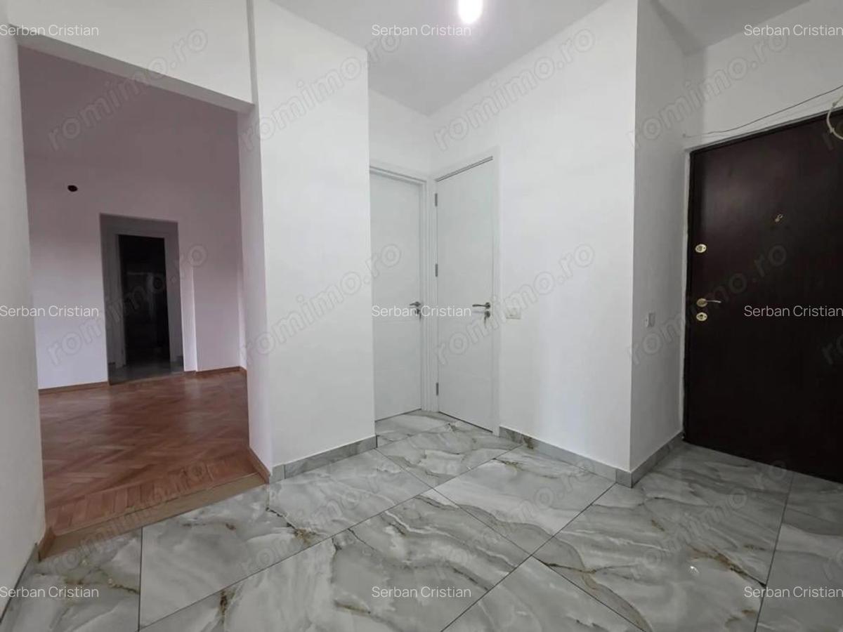 Romana Coloane apartament 3 camere de vanzare - 4