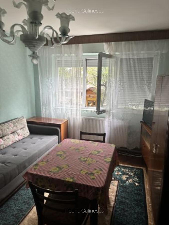 Apartament 3 camere de vanzare zona Dacia - 2
