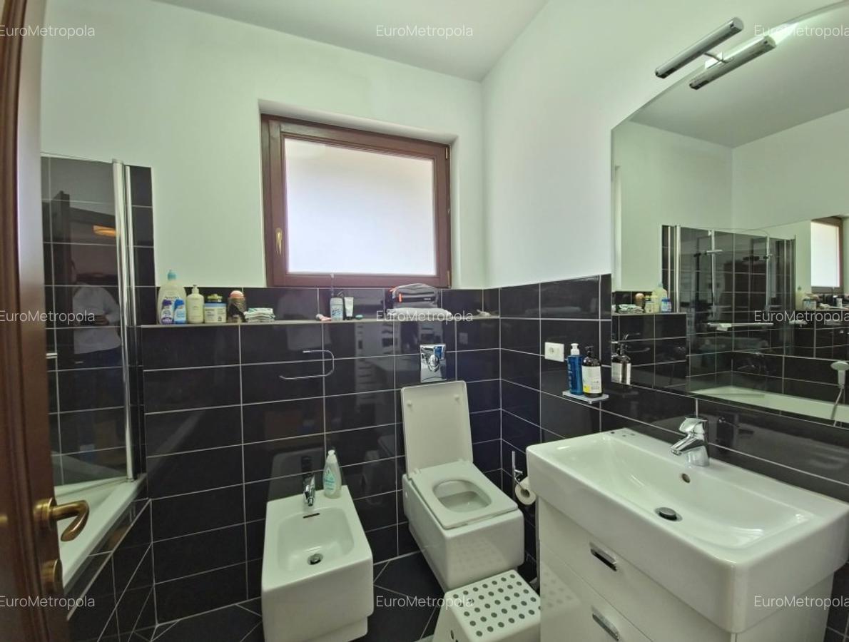 Apartament cu 5 camere în Kiseleff - 13