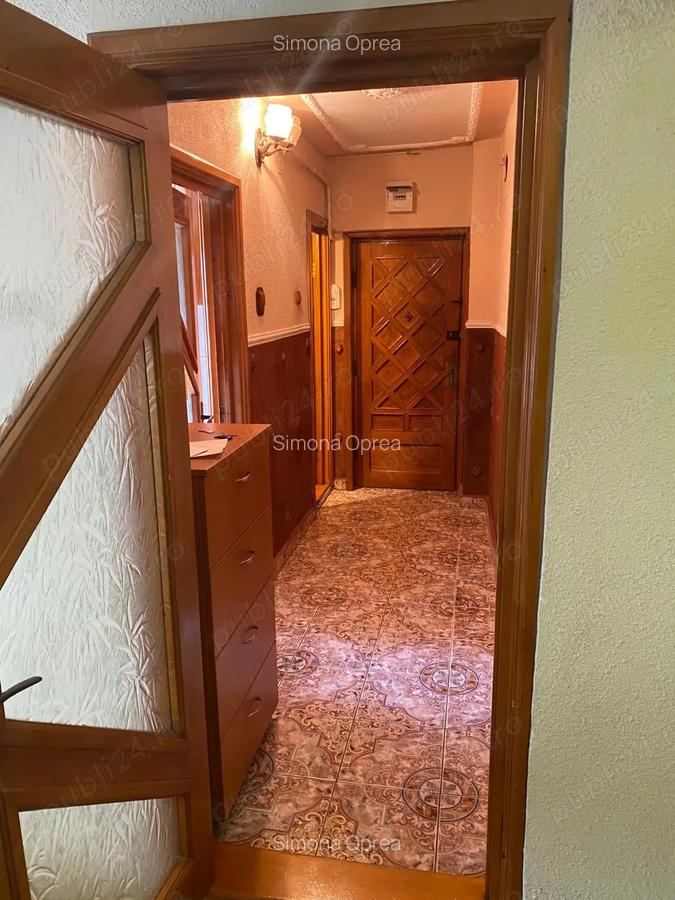 Apartament 4 camere Buzau Zona Ultracentral, structura cu scara interioara - 6
