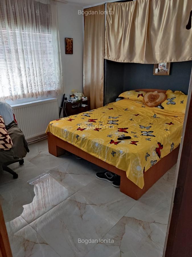 Casă cu 5 camere în Giulești - 12