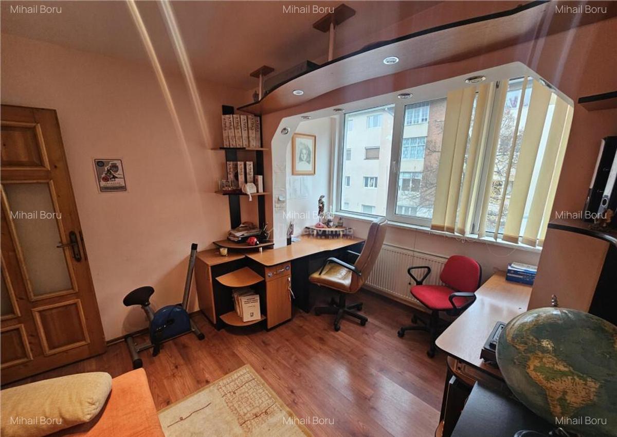 Resita, 4 Cam. Dec., Mobilat Utilat, Et. 2, Micro 4 - 18