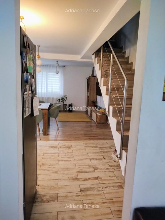 Casa duplex 150 MP, PARTER + ETAJ,  TRIAJ - 5