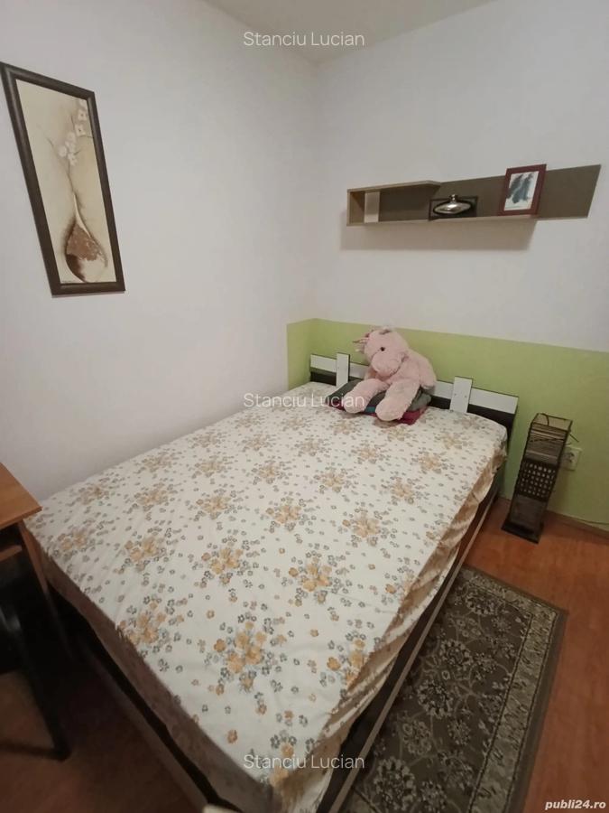 Apartament 3 camere de inchiriat Complex Studen?esc - 4