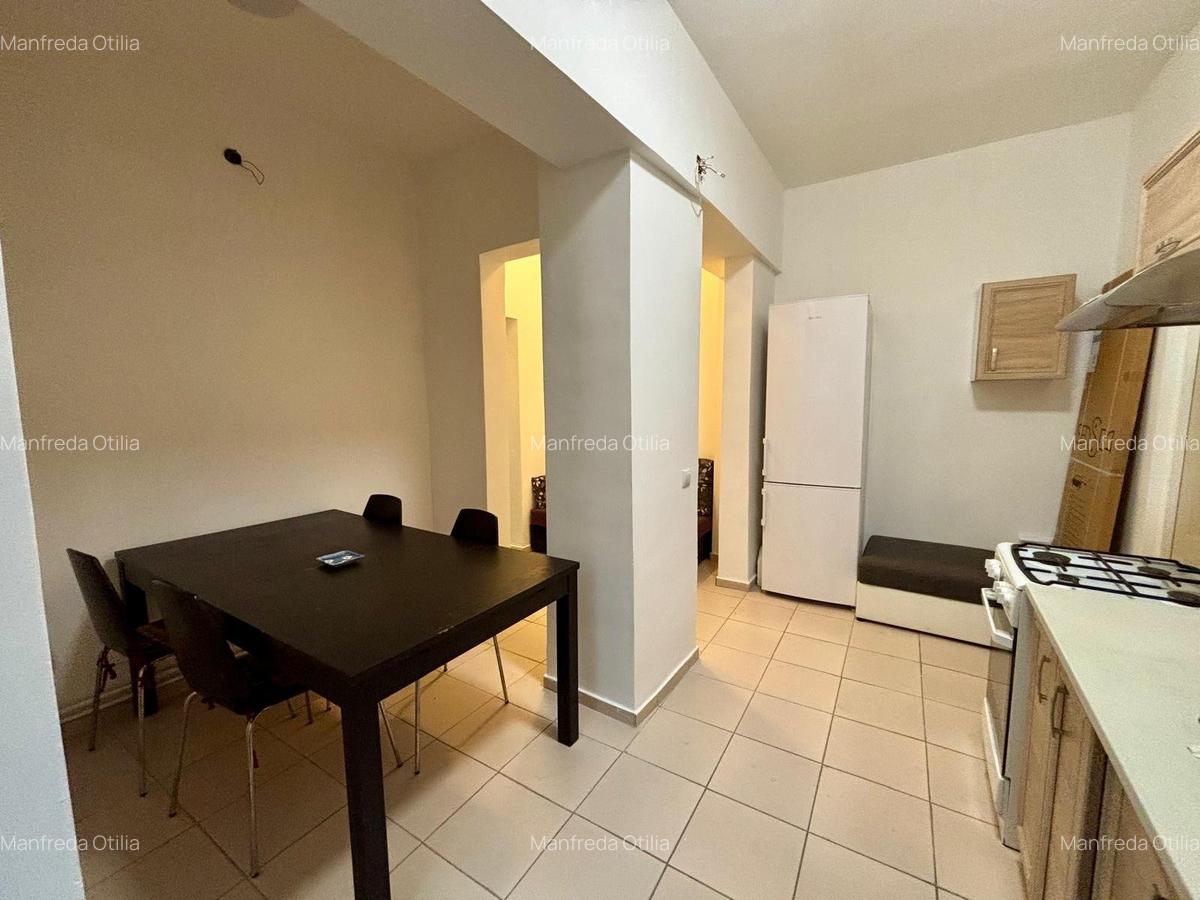 Inchiriere apartament cu 3 camere CA Rosetti - 10