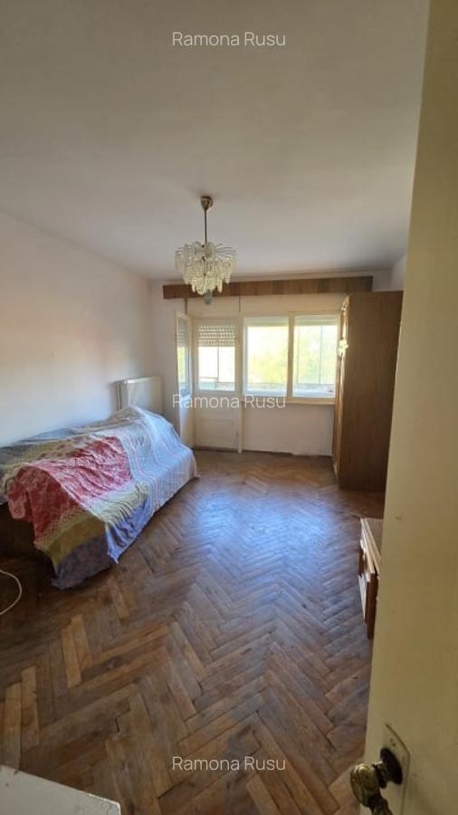 Apartament cu 3 camere  zona semicentrala, Calea Traian - 2
