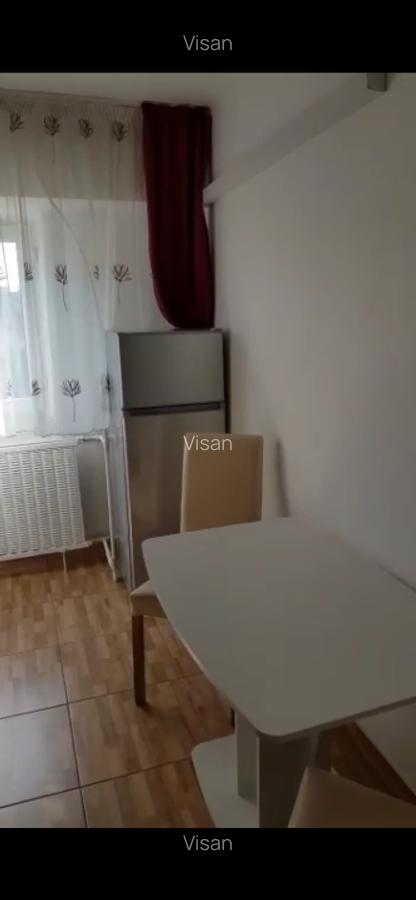 Garsonieră  13 Septembrie - 6