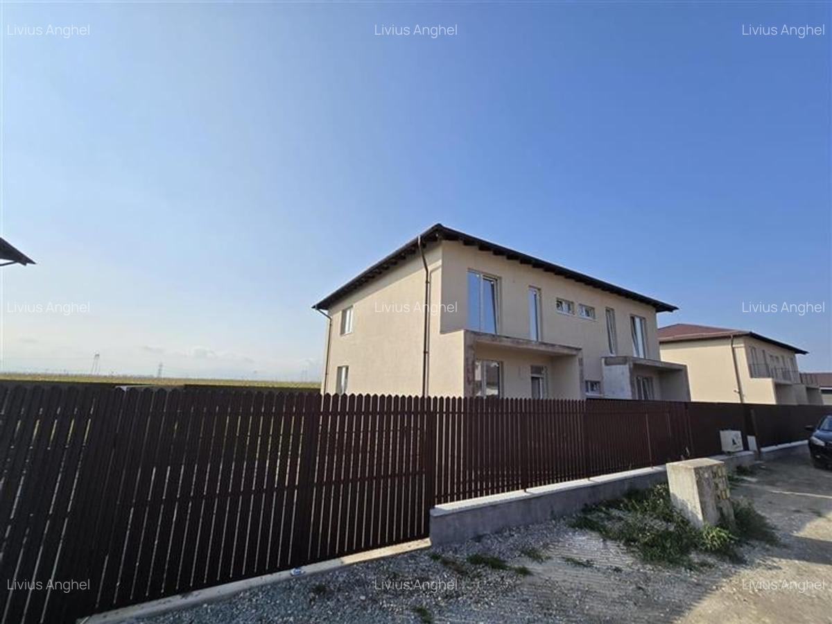 Casa tip duplex in Sanpetru, TVA inclus, Brasov - 1 Casa tip duplex in Sanpetru, TVA inclus, Brasov - 1
