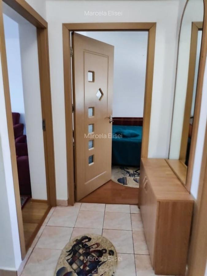 Proprietar, vand apartament Tulcea, str Isaccei Nr 9, ultracentral, 2 camere - 5