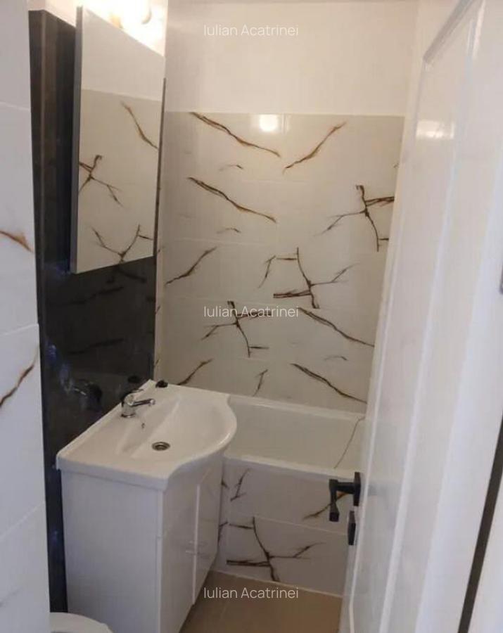 APARTAMENT 3 CAMERE, SEMIDECOMANDAT, ETAJ 2, RENOVAT RECENT, - 3