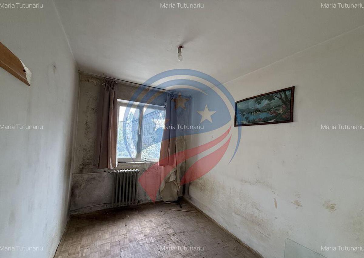 Apartament 3 camere de vanzare in George Enescu/Craiova - 3 Apartament 3 camere de vanzare in George Enescu/Craiova - 3