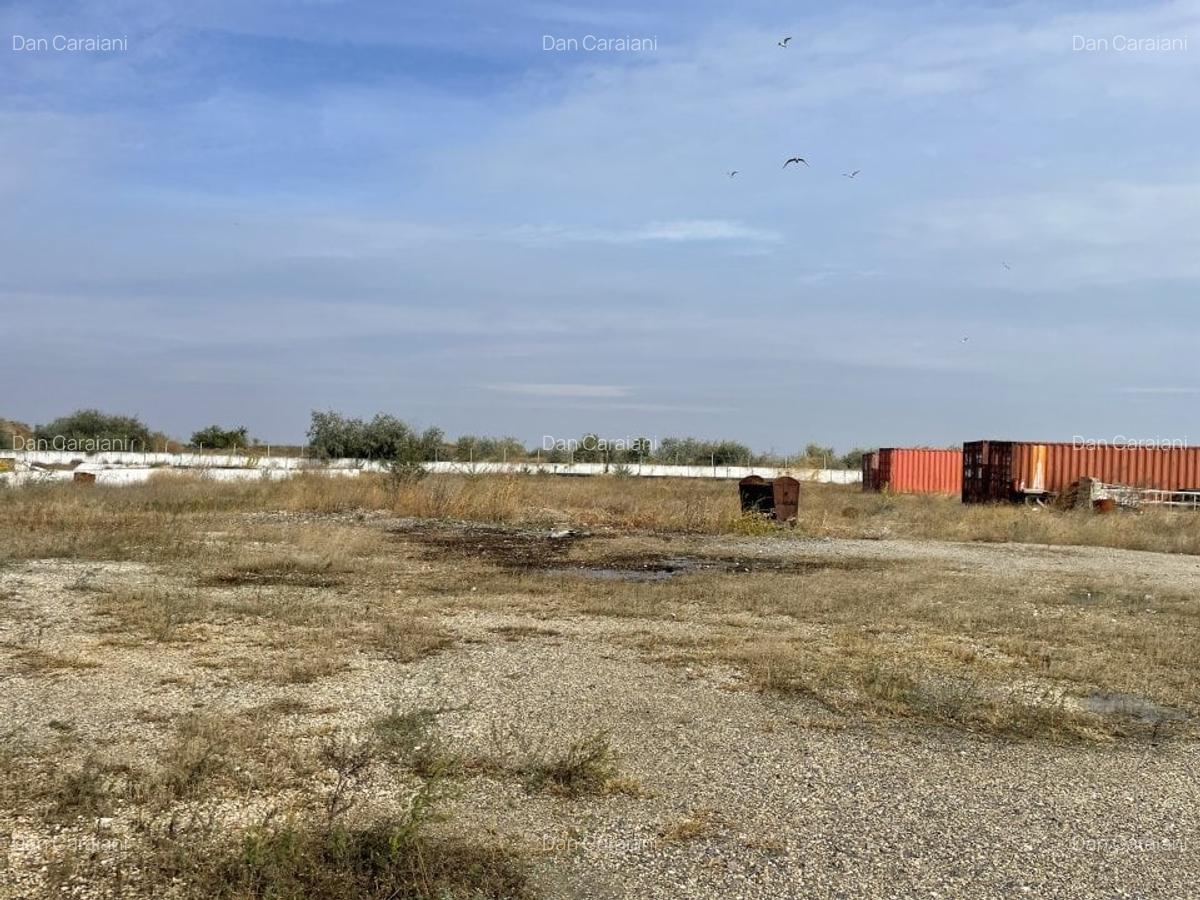 Ovidiu 6 ha teren intravilan construibil îngrădit și platforma betonata. - 6 Ovidiu 6 ha teren intravilan construibil îngrădit și platforma betonata. - 6