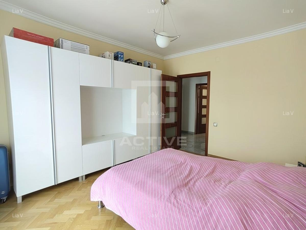 Apartament cu 2 camere - zona Platinia - 9