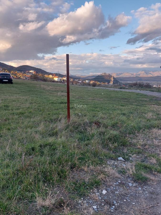 Vand teren intravilan - 2