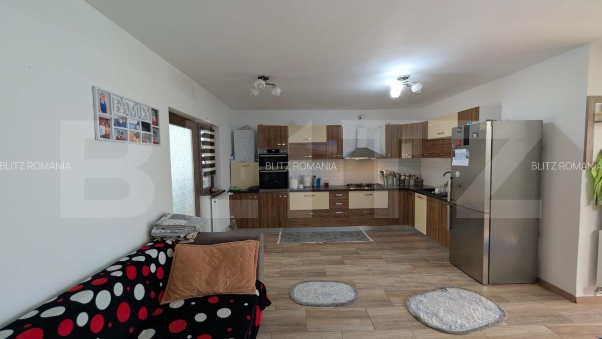 Casa tip duplex, 176 mp utili + teren 204 mp, front stradal 16 m - 13