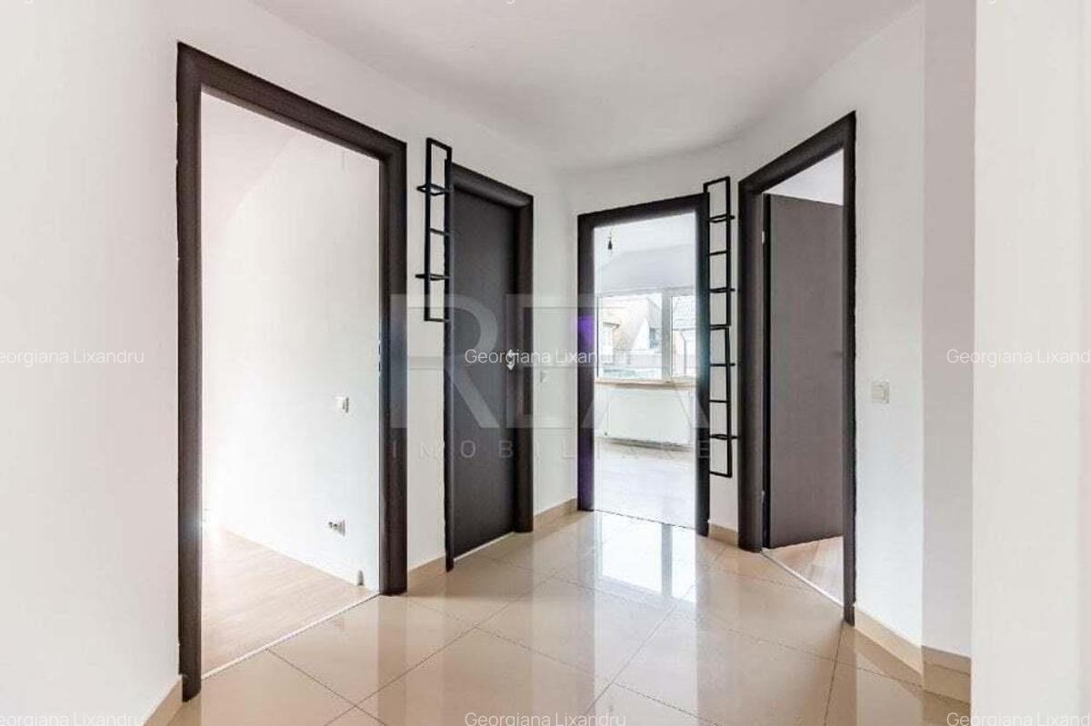 Vila 5 Camere + 2 Terase si Curte Ghencea - 3